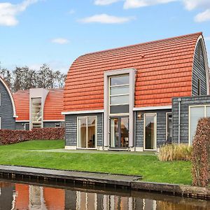 Holiday Home With Sauna, Located On The Water Zuidlaren Exterior photo