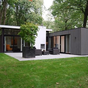 Villa Cozy House With Garden, Near Maasduinen à Belfeld Exterior photo