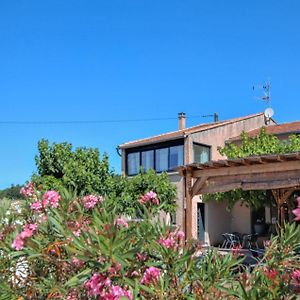 Cozy Apartment In Reauville With Wifi Exterior photo