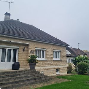 Villa A La Casa De Papel à Neuilly-sous-Clermont Exterior photo