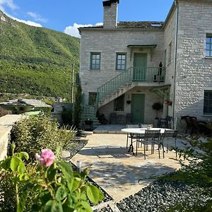 Appartement Aristi Boutique Stonehouse With Attic Exterior photo