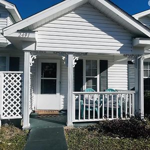 Charming 2 Bdr 1 Bath Home Fenced Byard N Pensacola Pet Friendly Close To Bases Exterior photo