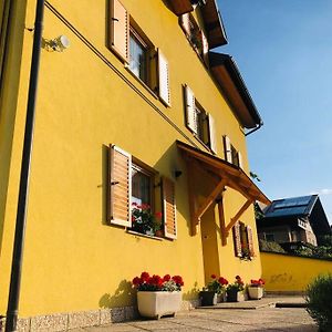 Appartement La Casa Gialla à Tarvisio Exterior photo