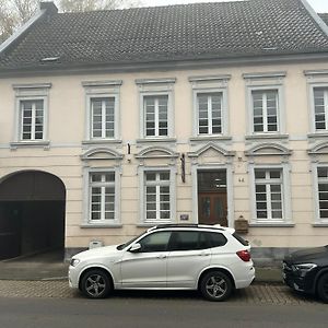 Appartement Wohnen In 400 Jahre Alter Ehem Lateinschule Ls24 à Mönchengladbach Exterior photo