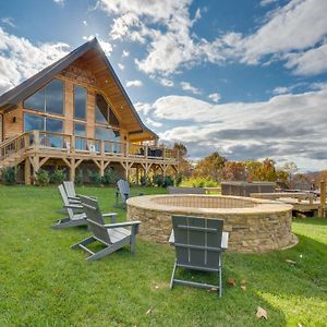 Villa Blue Ridge Mountain-View Cabin With Hot Tub And Deck! à Andrews Exterior photo