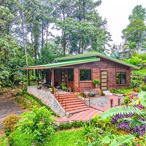 Villa Casa Familia Rio Celeste à El Achiote Exterior photo