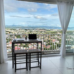 Appartement Bienvenue au 7ème ciel dans le spacieux T3 ! à Fort-de-France Exterior photo