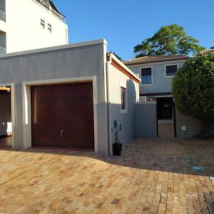 Appartement Tokai Cape Town South Africa 3-Beds 2Baths Townhouse Exterior photo