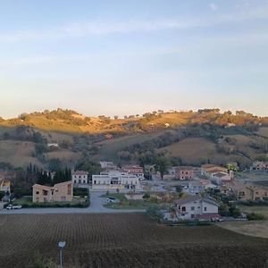 Hotel Tra Cielo E Colline à Ripe San Ginesio Exterior photo