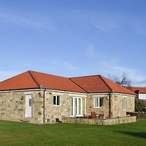 Friarystone Cottage Bamburgh Exterior photo