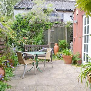 Wisteria Cottage Aylsham Exterior photo