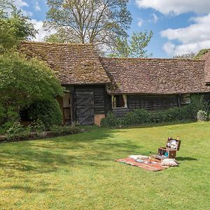 Villa Pheasants Hill Old Byre à Hambleden Exterior photo