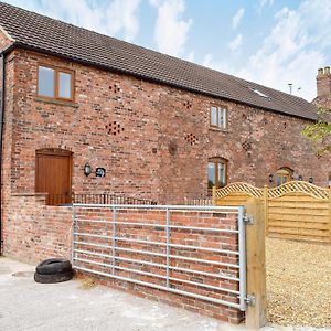 Besss Cottage Middlewich Exterior photo