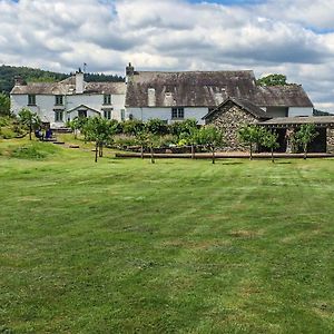 Villa Sandfold Farm à Newby Bridge Exterior photo