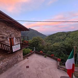 Hotel La Tano Dei Sarvanot à Pradleves Exterior photo