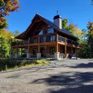 Villa Chalet-Beaubois à Morin-Heights Exterior photo