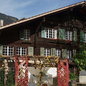 Oldswisshome Matten bei Interlaken Exterior photo