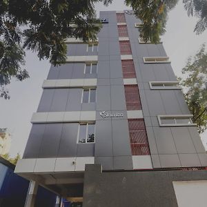 Hotel Townhouse Madhapur Near Shilparamam à Kondapur  Exterior photo