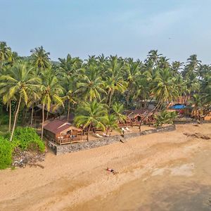 Sea Front Cottage Little Khola Cola Exterior photo