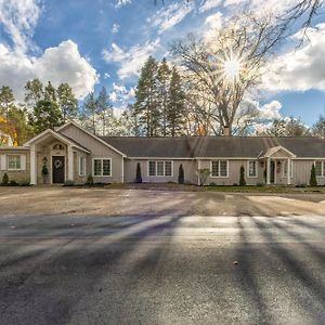 Villa The Gardens - Lily - Walking Distance To Douglas Beach Exterior photo