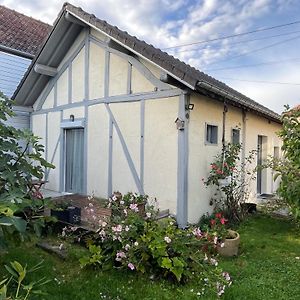 Bed and Breakfast Maison Colette à Sainte-Maure Exterior photo