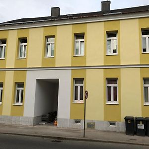 Appartement Adis Haus à Amstetten Exterior photo