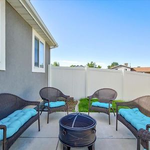 Villa Fenced Backyard Pickleball Courts Close Pet Friendly à Orem Exterior photo