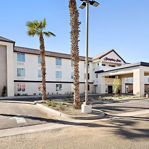 Hampton Inn By Hilton Calexico Exterior photo