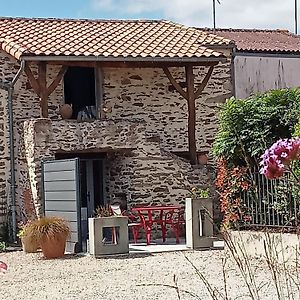 Bed and Breakfast Fleur de Vigne à Monnieres  Exterior photo