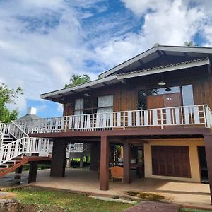 Villa Karaboon Wellness à Phitsanulok Exterior photo