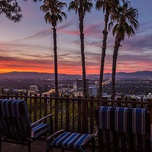 Oak Hills By Avantstay Panoramic View Pool Spa Los Angeles Exterior photo