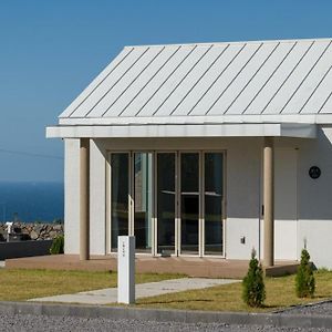 Hotel Seoseo Jeju July 2Nd Exterior photo