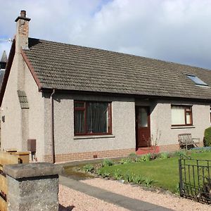 Villa Newholme Self-Catering Bungalow à Pitlochry Exterior photo