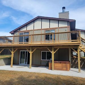 Villa Hot Tub! Fishermans Lake House Retreat à Pontoon Beach Exterior photo