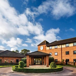 Delta Hotels By Marriott Milton Keynes Exterior photo