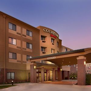 Hotel Courtyard By Marriott Denton Exterior photo