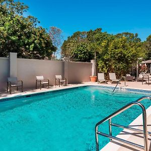 Hotel Courtyard Sarasota Bradenton Airport Exterior photo