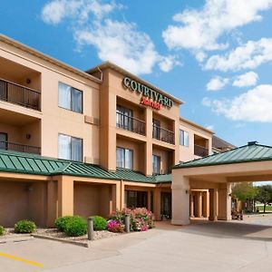 Hotel Courtyard By Marriott Bloomington Normal Exterior photo