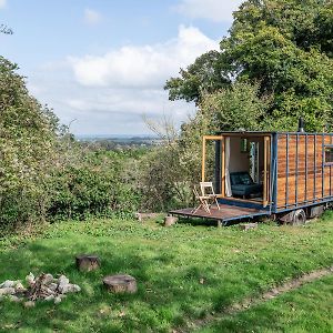 Pepperscombe Cottages & Glamping Steyning Exterior photo