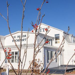 Bed and Breakfast Gite la Maison Rochefort à Baie-Sainte-Catherine Exterior photo