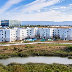 Fairfield Inn & Suites By Marriott San Jose North/Silicon Valley Exterior photo