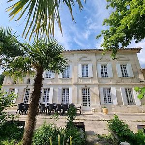 Villa Le Chateau De Willival Pour 15 Pers Avec Piscine à Saint-Ciers-d'Abzac Exterior photo