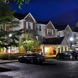 Towneplace Suites By Marriott East Lansing Exterior photo