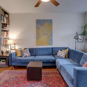 Sojourn Eclectic Capitol Hill Home Sleeps 4 Washington Exterior photo