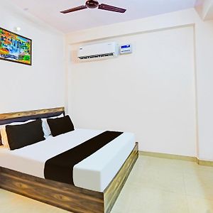 Hotel O Star Inn Residency Ghaziabad Exterior photo