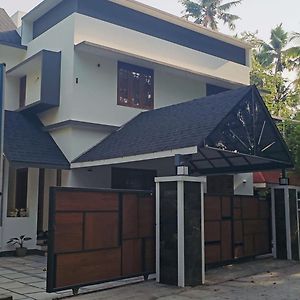 Rk Homestays Kochi Exterior photo