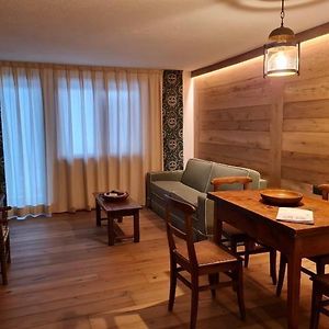 Appartement A Courmayeur Luminoso E Tranquillo Exterior photo