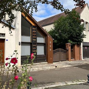 Bed and Breakfast Le Chene Fleuri à Chartres Exterior photo