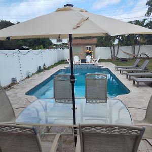 Villa Sun-Sea Oasis With Pool Dania Beach Fl Best Location In Fl Exterior photo