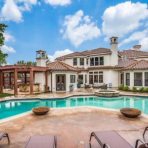 Villa Plano Mansion With Huge Pool Exterior photo